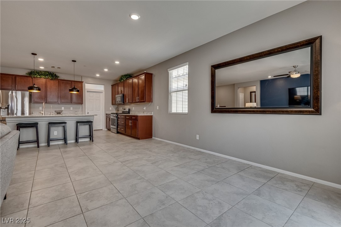 2915 Moulton Crest Avenue Property Photo 19