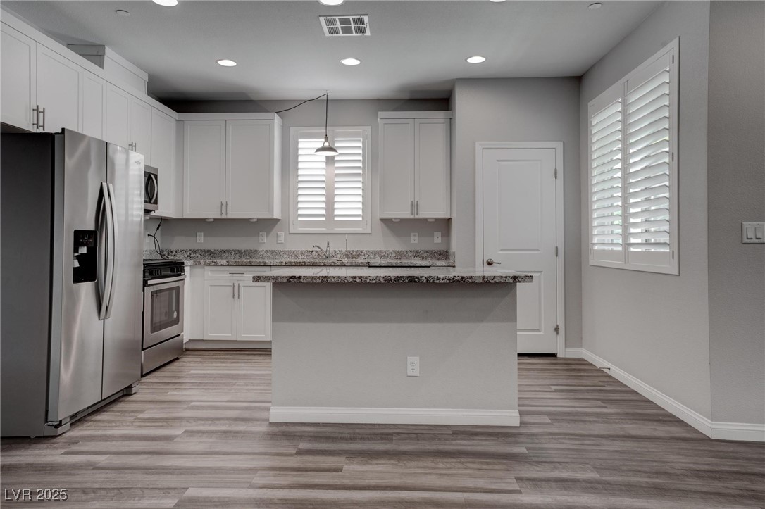 1040 Via Panfilo Avenue Property Photo 10