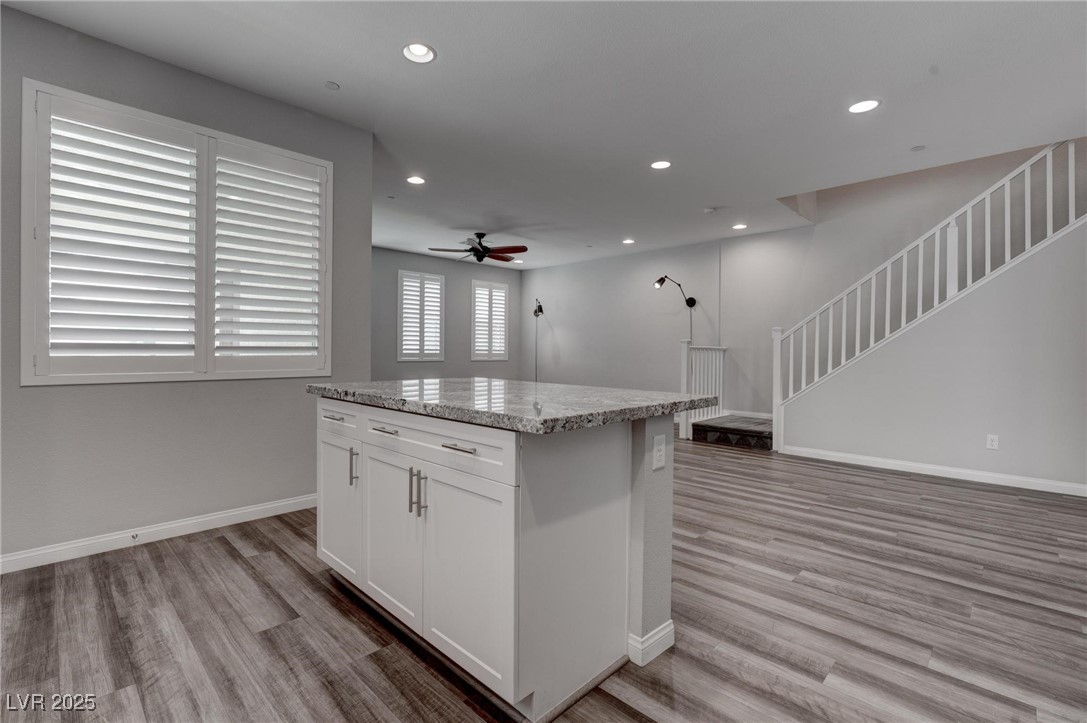 1040 Via Panfilo Avenue Property Photo 16