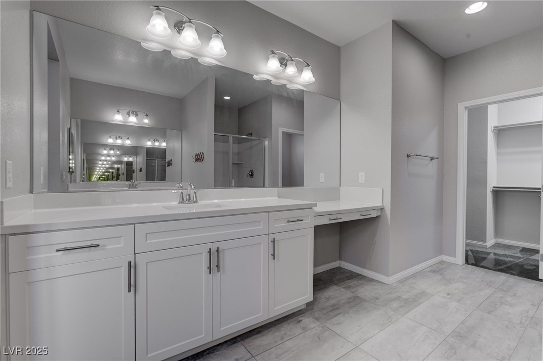 1040 Via Panfilo Avenue Property Photo 25