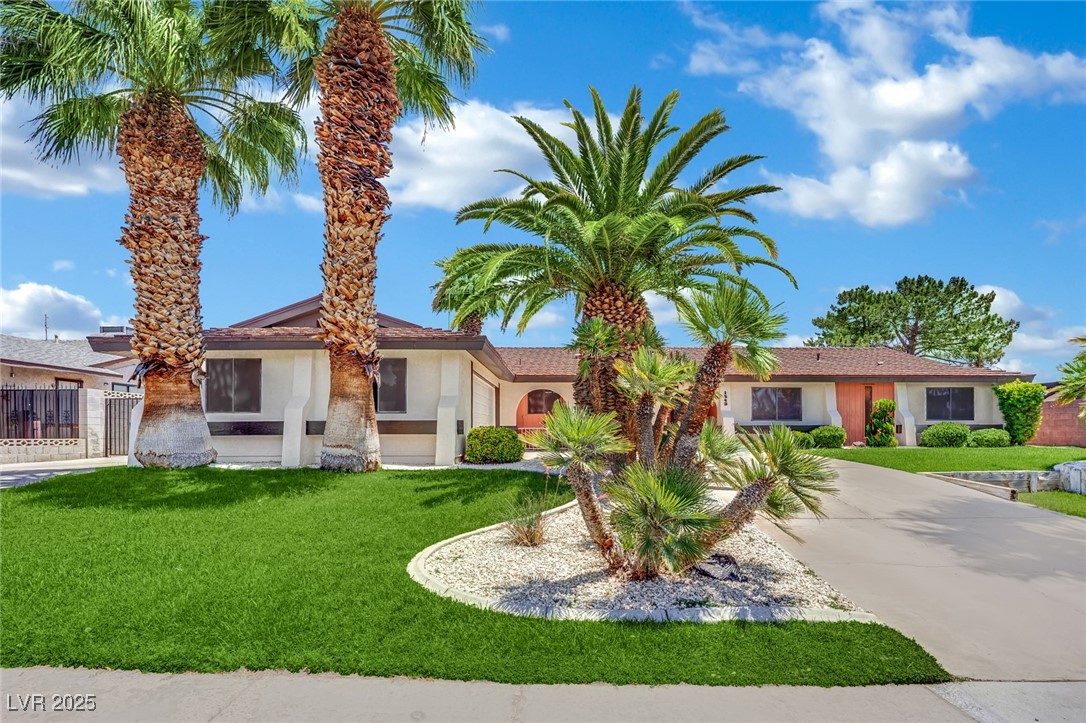 1543 Mancha Drive Property Photo 1