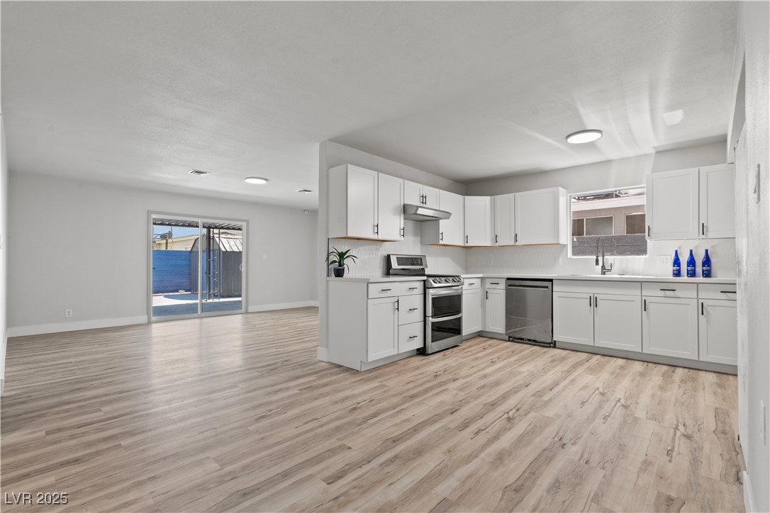 6229 Cromwell Avenue Property Photo 1