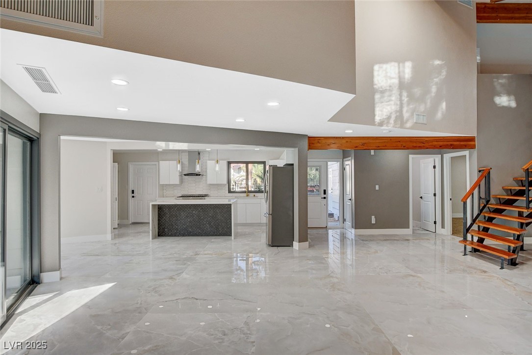 1600 Becke Circle Property Photo 2