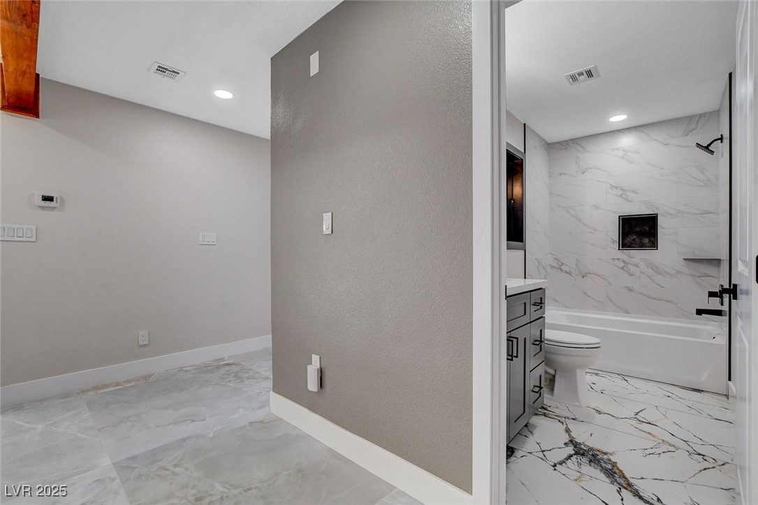 1600 Becke Circle Property Photo 29