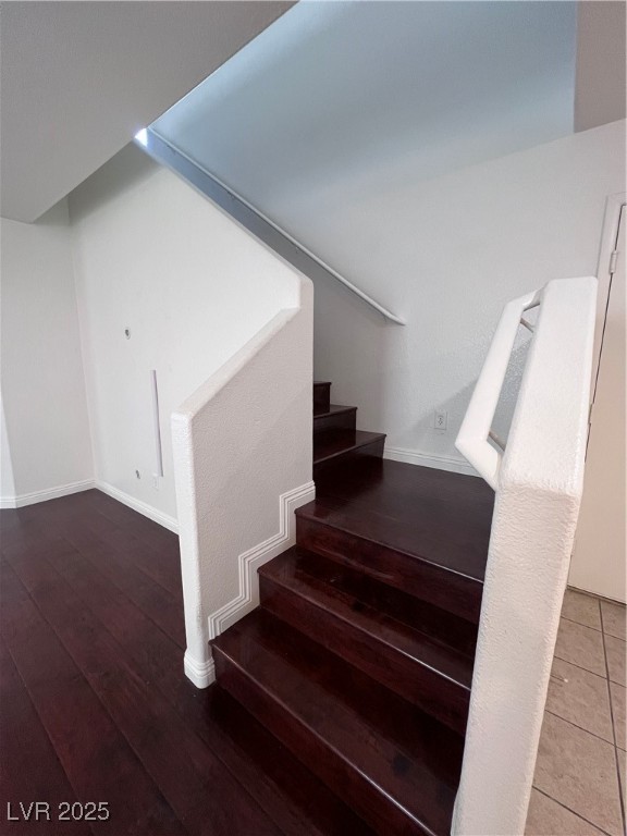 677 Jewel Tower Street Property Photo 8