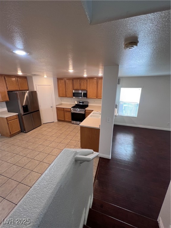 677 Jewel Tower Street Property Photo 9