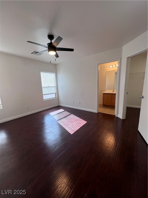 677 Jewel Tower Street Property Photo 13
