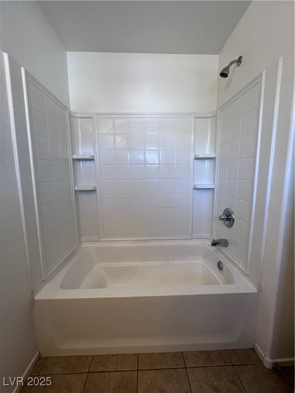 677 Jewel Tower Street Property Photo 23