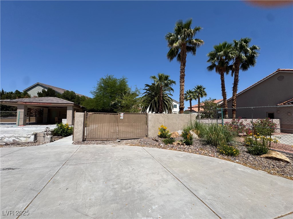 7360 Bachelors Button Drive Property Photo 11
