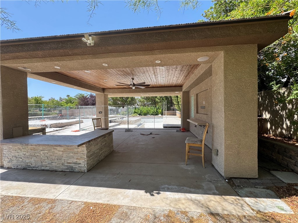 7360 Bachelors Button Drive Property Photo 12