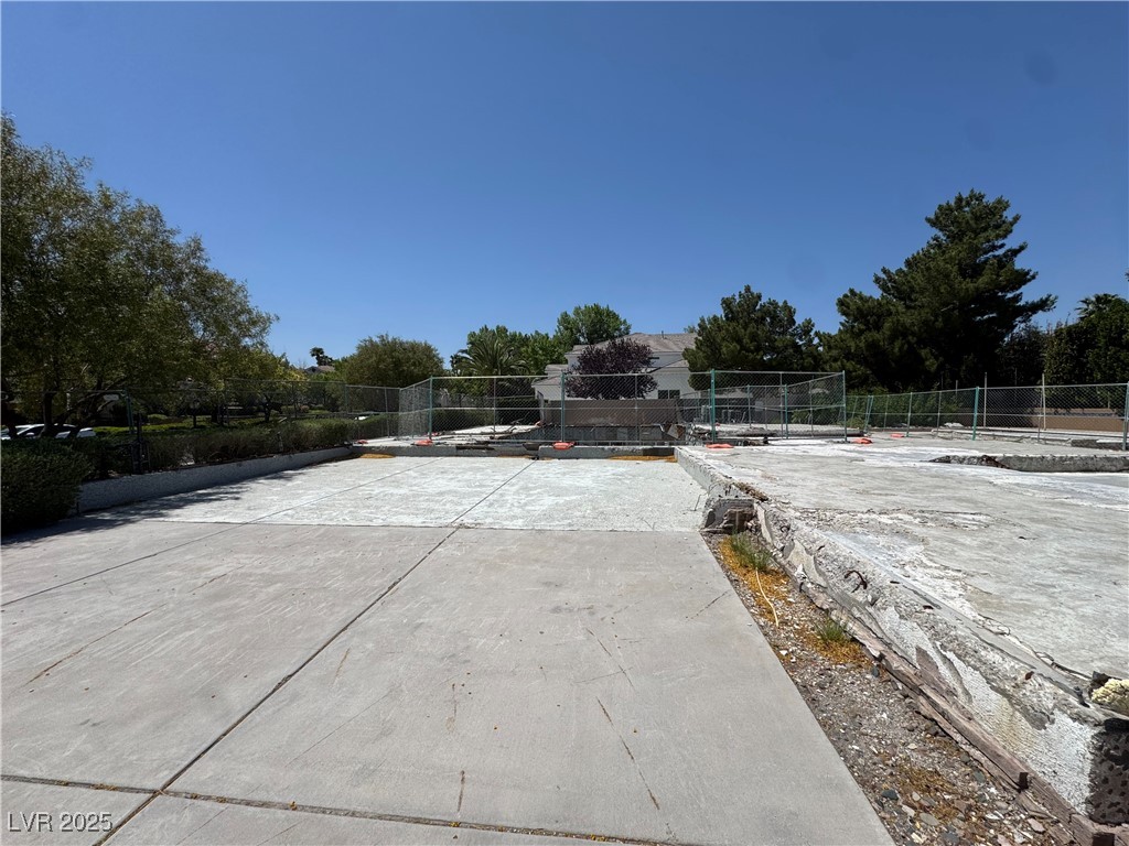 7360 Bachelors Button Drive Property Photo 25