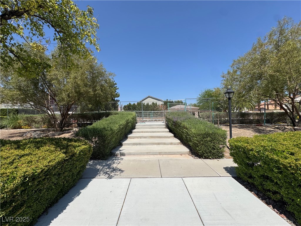 7360 Bachelors Button Drive Property Photo 27