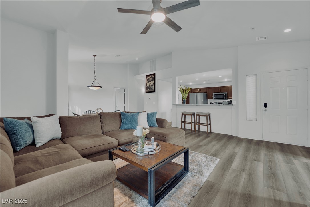 2325 Windmill Parkway 1023 Property Photo 1