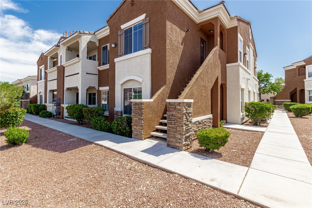 2687886 Property Photo 1