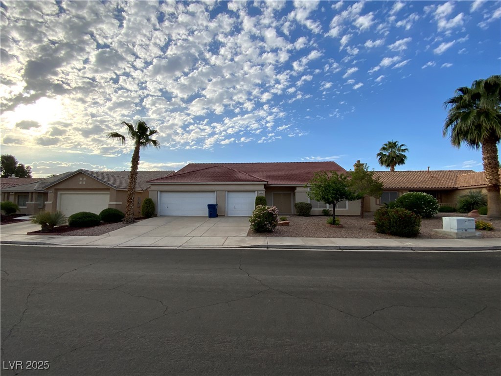 330 John Henry Drive Property Photo 1