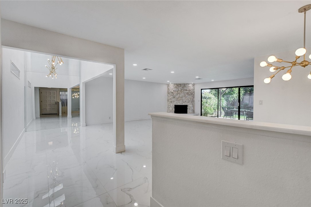 3013 Plaza De Rosa Property Photo 6