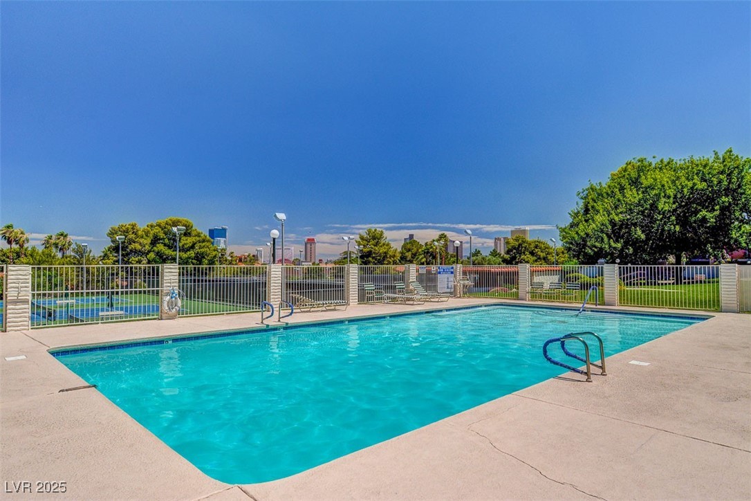 3013 Plaza De Rosa Property Photo 53