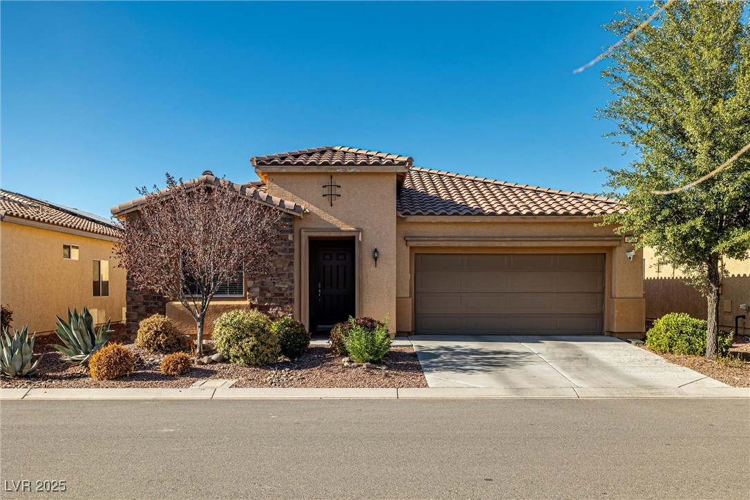 4780 Lorenzo Way Property Photo 1