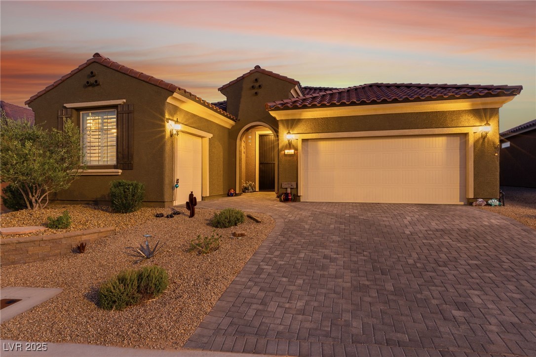 977 Majestic View Property Photo 1