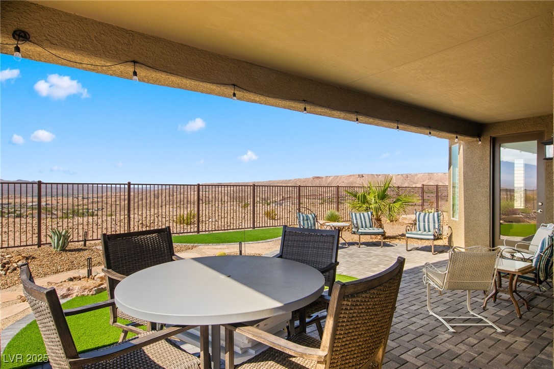977 Majestic View Property Photo 18