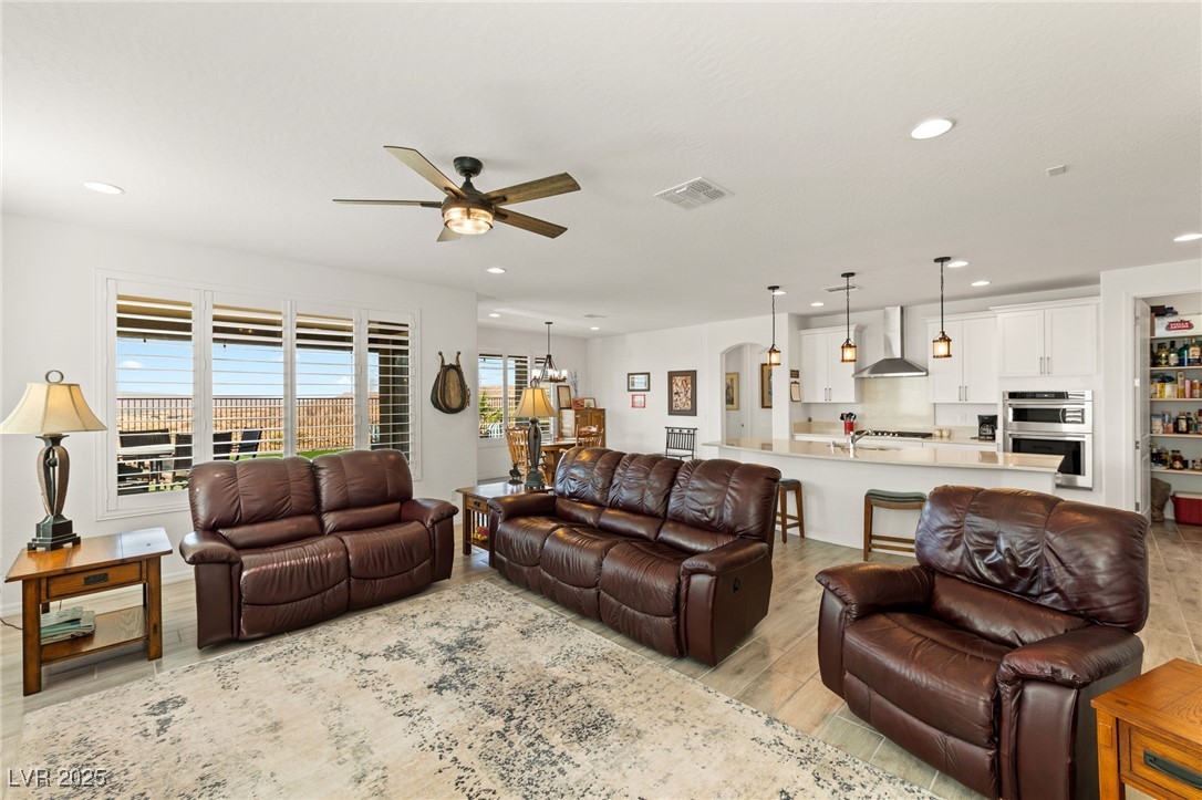 977 Majestic View Property Photo 23