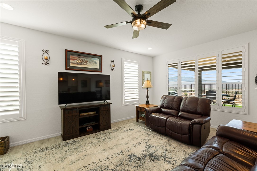 977 Majestic View Property Photo 24