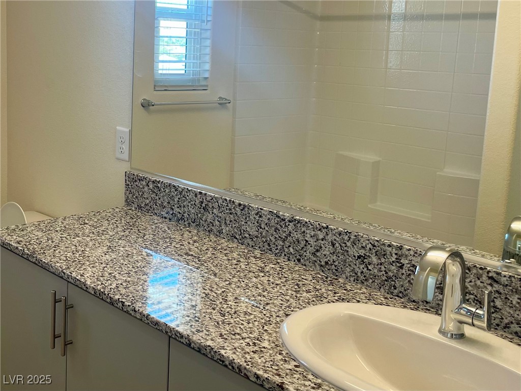 5690 Sunset Amber Avenue Property Photo 8