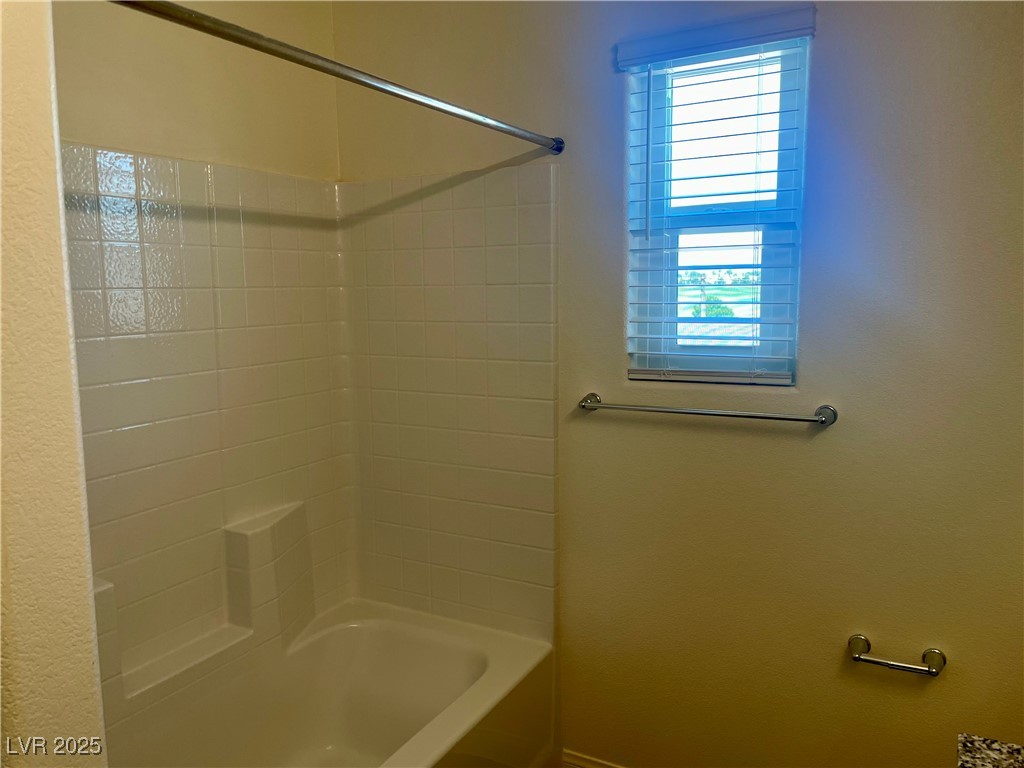 5690 Sunset Amber Avenue Property Photo 10