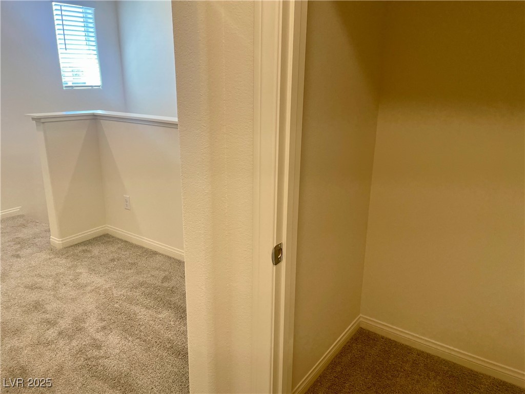 5690 Sunset Amber Avenue Property Photo 14