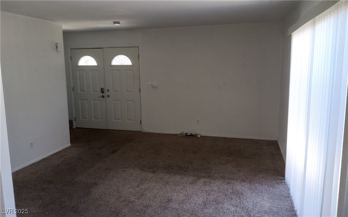 3441 Villa Way Property Photo 15