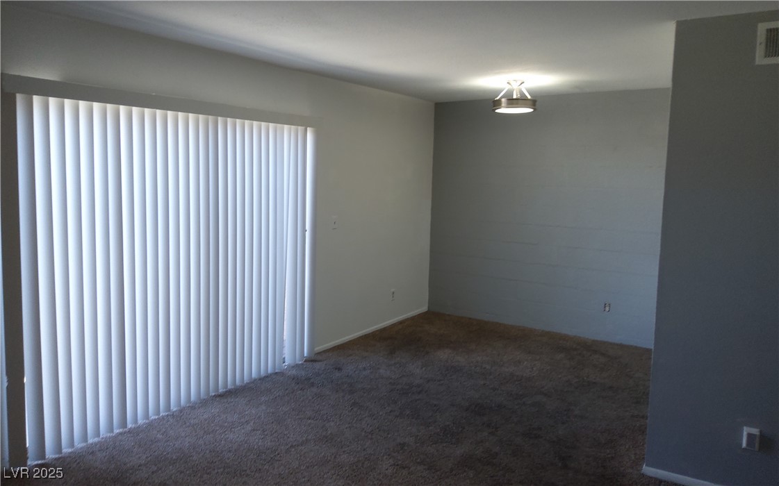3441 Villa Way Property Photo 16