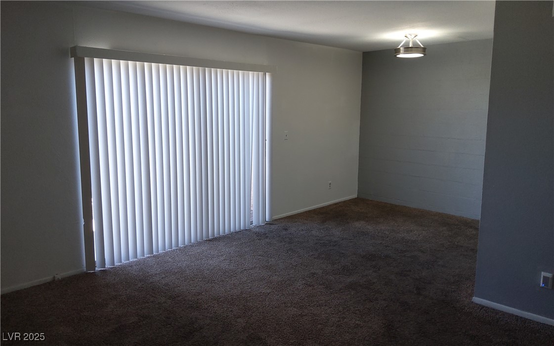 3441 Villa Way Property Photo 17