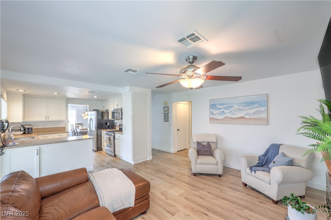353 Templeton Drive Property Photo 10