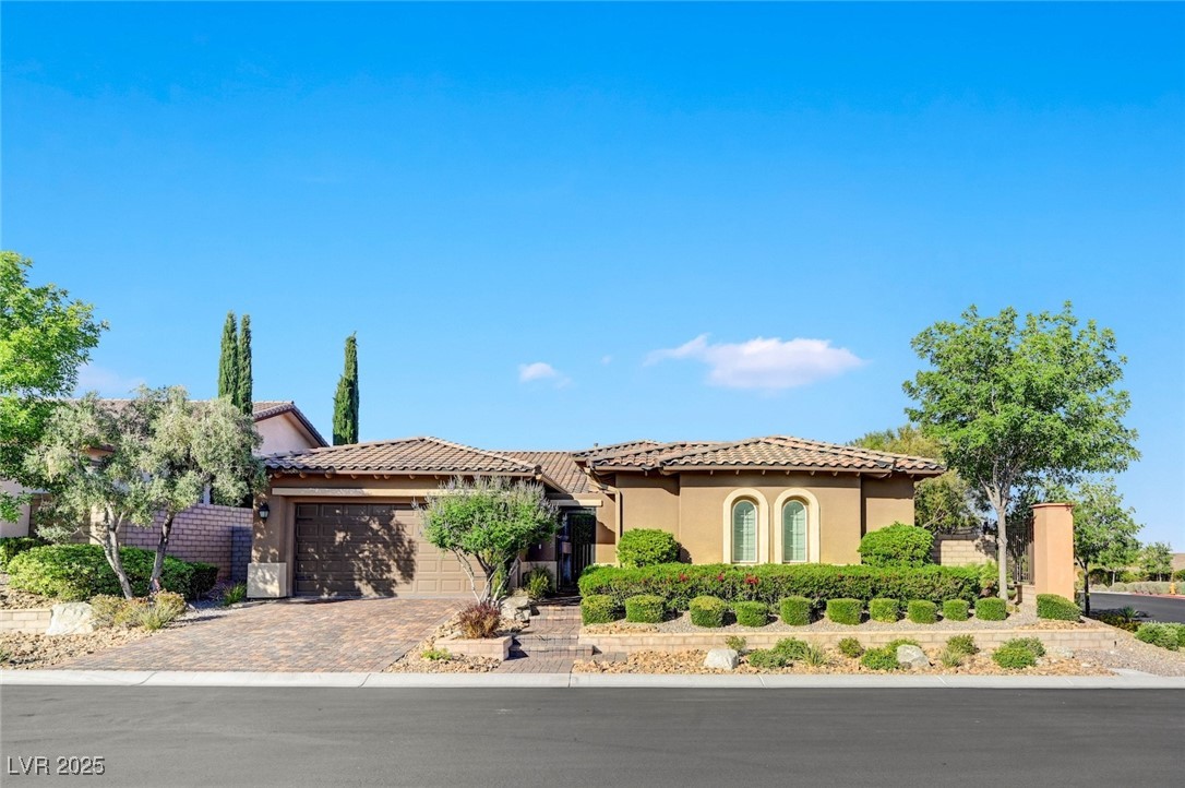 748 Puerto Real Court Property Photo 2