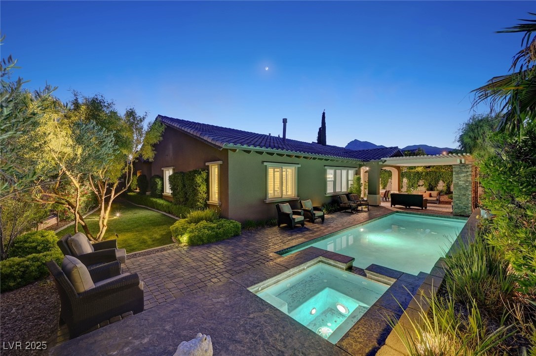 748 Puerto Real Court Property Photo 4