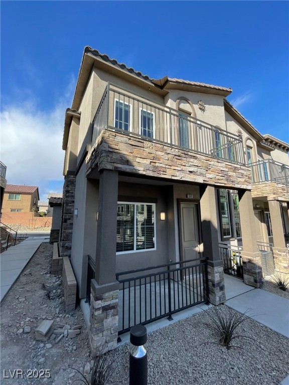 10567 Ridge Glow Avenue Property Photo 1