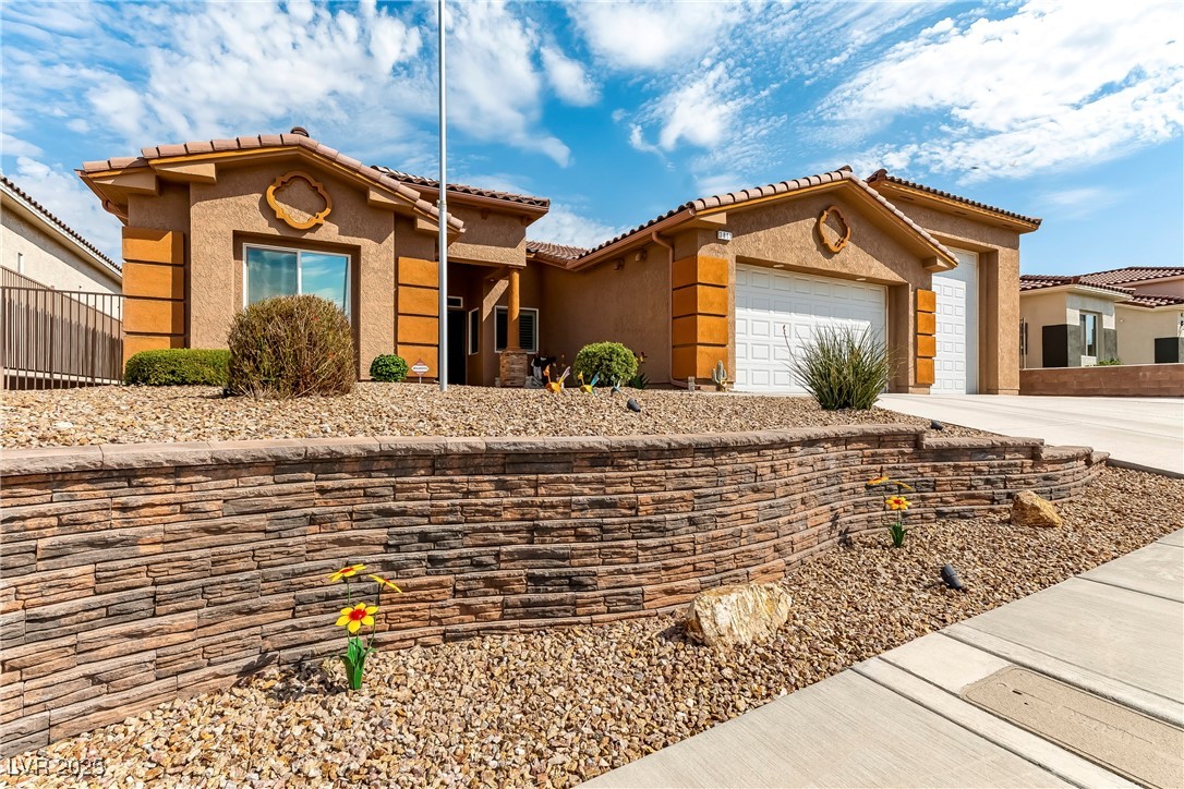 3811 Queen Elizabeth Court