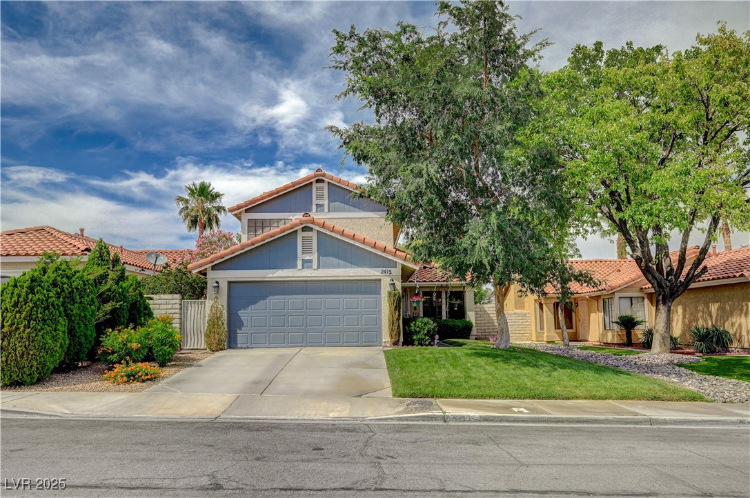 2412 Muirfield Avenue Property Photo 1