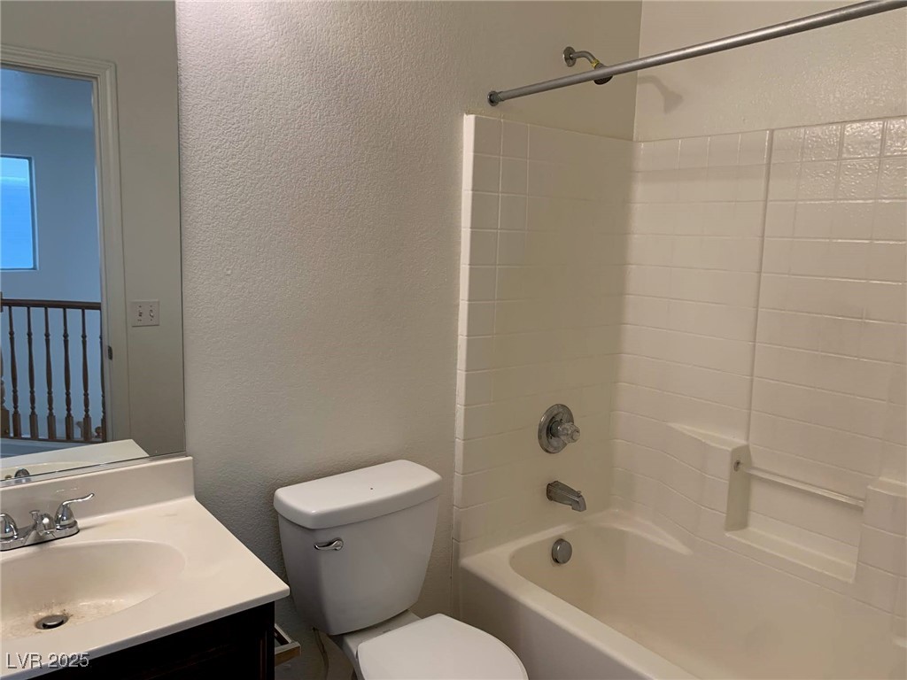 3728 Prairie Orchid Avenue Property Photo 21