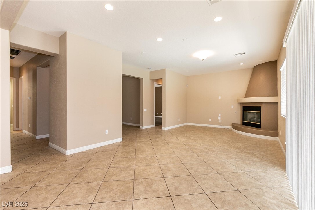 6929 Homing Pigeon Place Property Photo 9