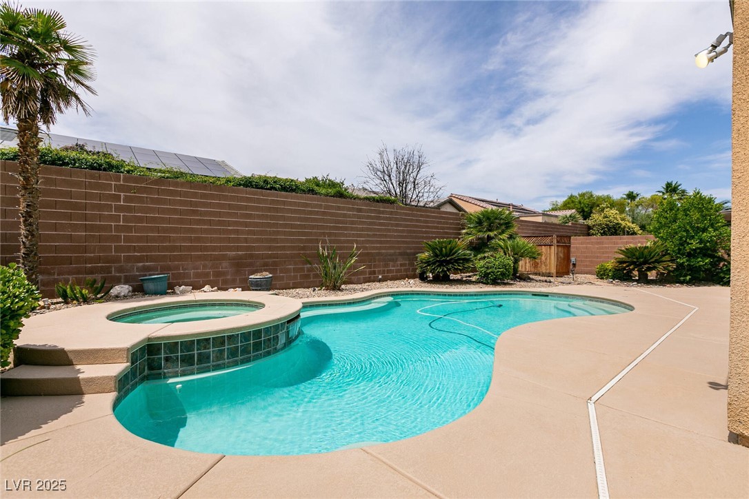 6929 Homing Pigeon Place Property Photo 32