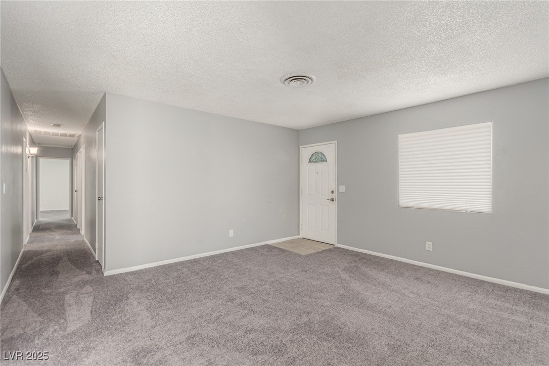 2432 Spanish Court Property Photo 11