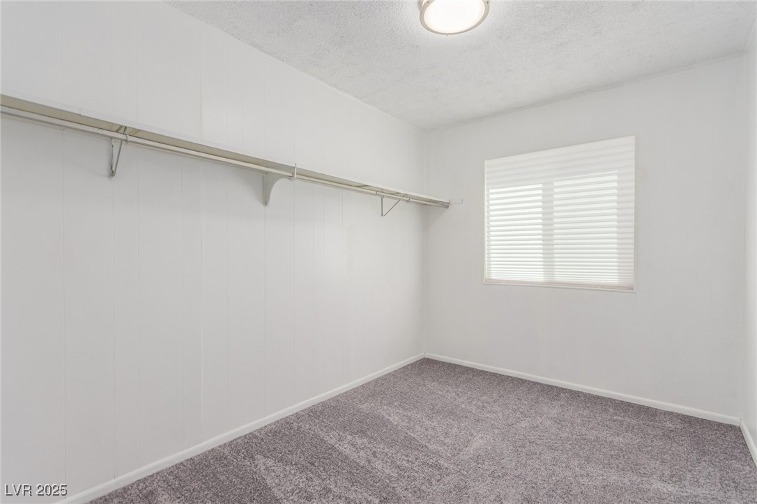 2432 Spanish Court Property Photo 22