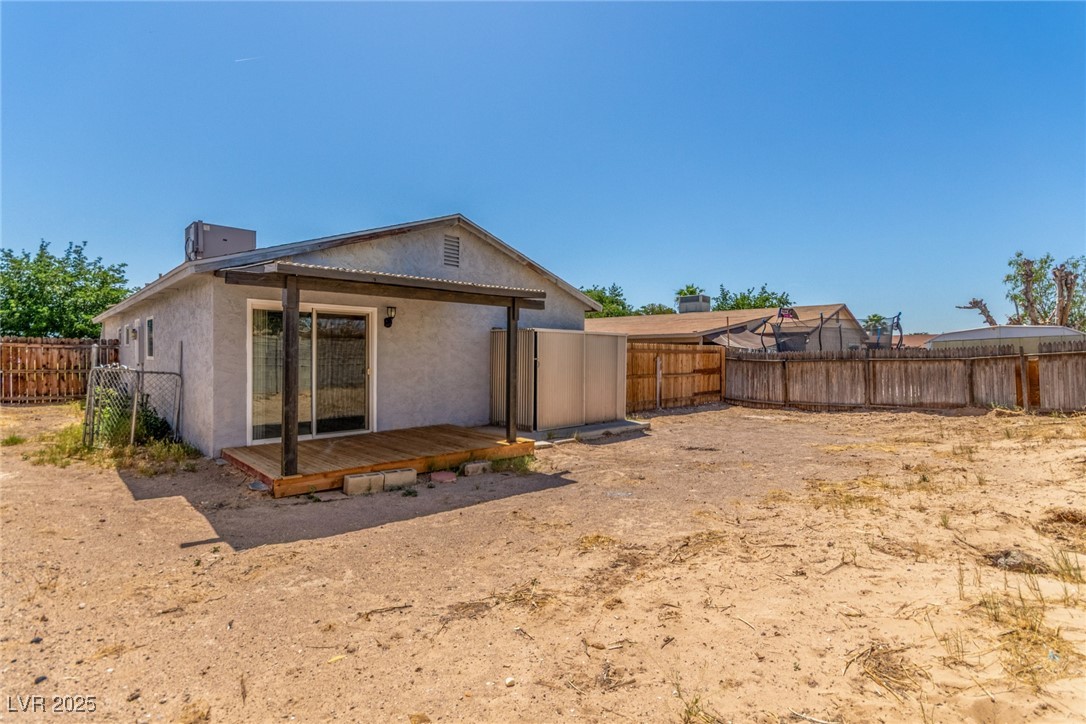 2432 Spanish Court Property Photo 31
