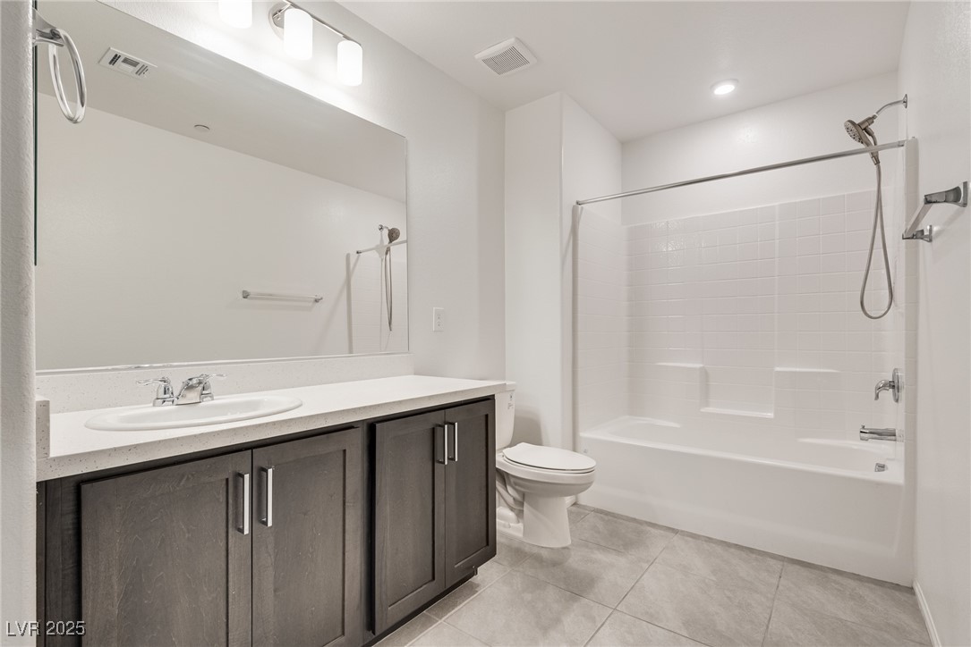 538 Ylang Place Property Photo 37
