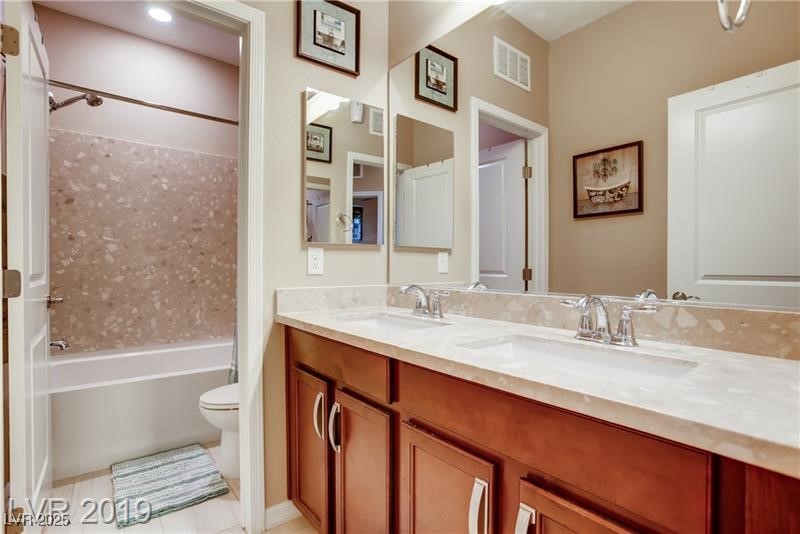 9537 Wild Valley Avenue Property Photo 23
