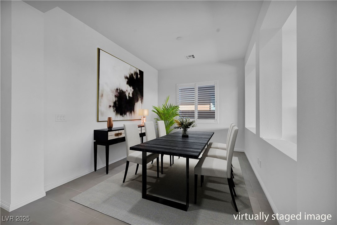 6684 Regency Stone Way Property Photo 12