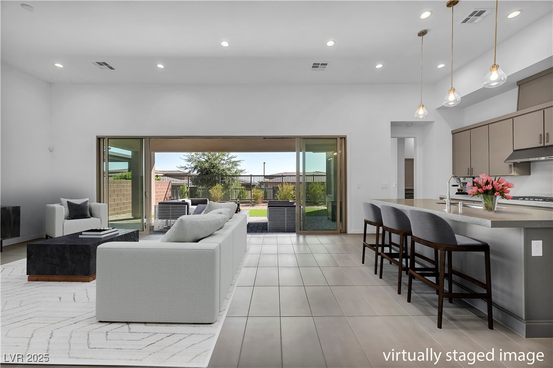 6684 Regency Stone Way Property Photo 13