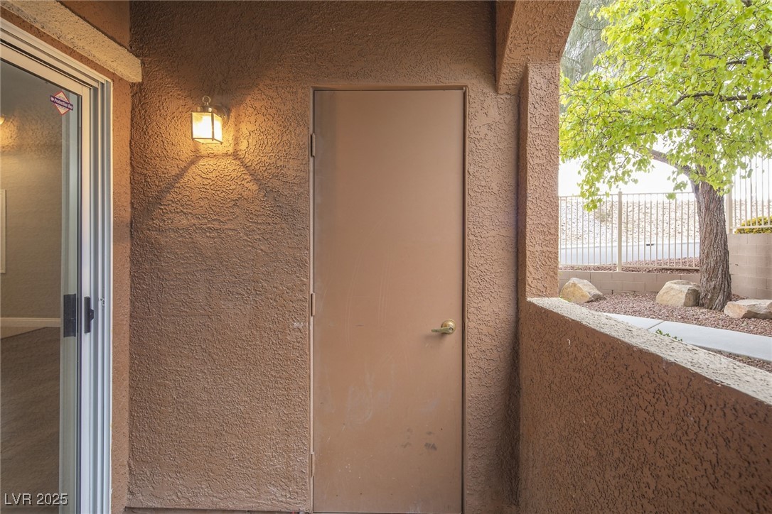 10291 Delta View Court 101 Property Photo 17