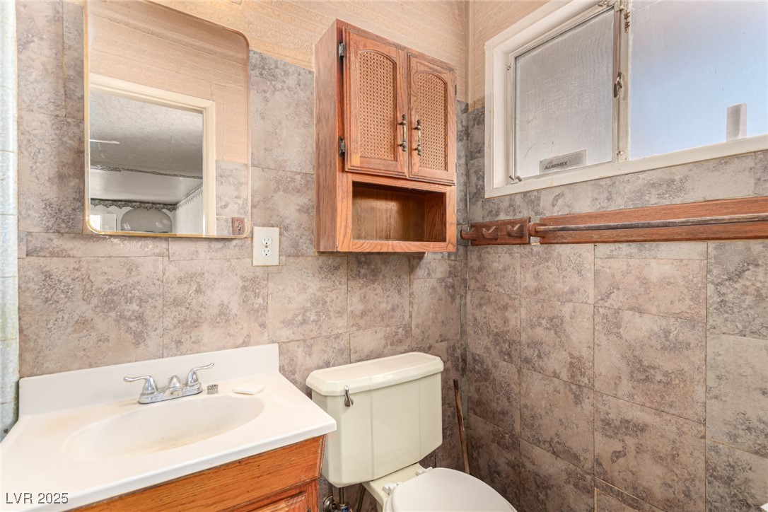 812 Pyramid Drive Property Photo 23